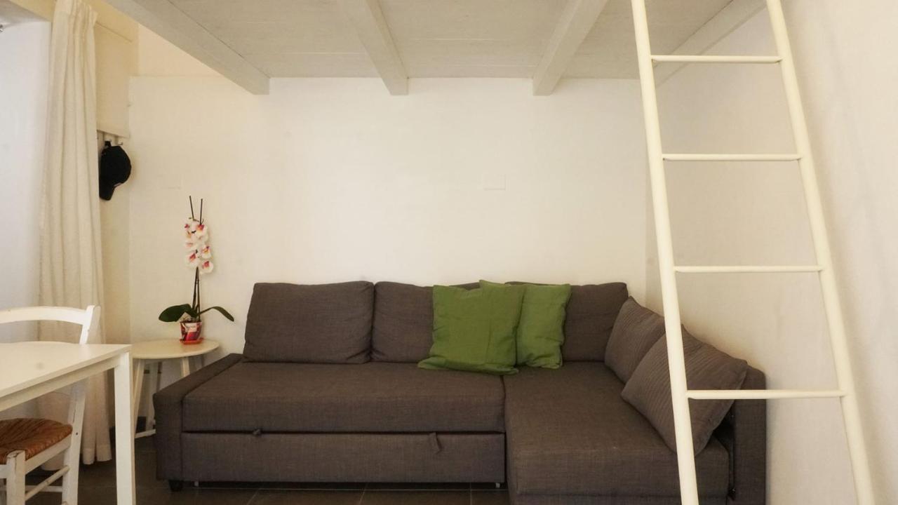 Dependance In Con Piscina Syracuse